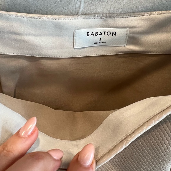 Elegant Tan Skirt - Picture 2 of 2